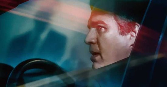 طرح الإعلان الأول لفيلم Dark Waters (فيديو)