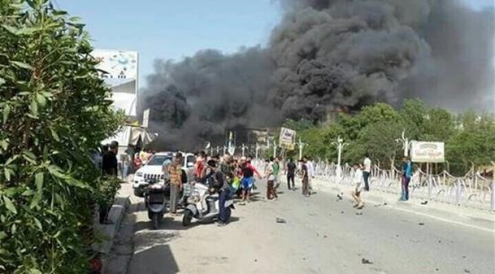 عشرات القتلى والجرحى بتفجير سيارة نقل ركاب بمحافظة كربلاء بالعراق