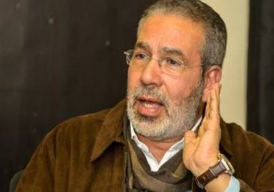 مدحت العدل يهاجم لاعبي الزمالك بعد رفضهم تسلم ميداليات كأس السوبر 