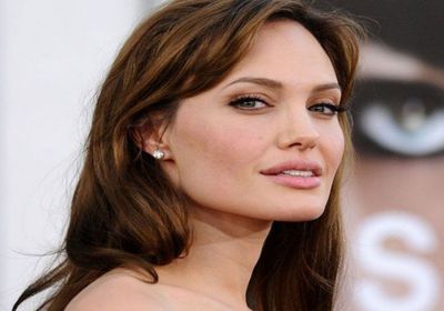 شاهد.. كيف تغيرت ملامح أنجلينا جولي من أجل فيلمها الجديد Eternals؟