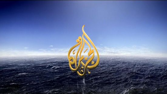 سياسي سعودي يصفع قناة الجزيرة بسبب مصر