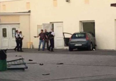 فرنسا تكشف نتائج تحقيقات اقتحام رجل بسيارته المسجد الكبير