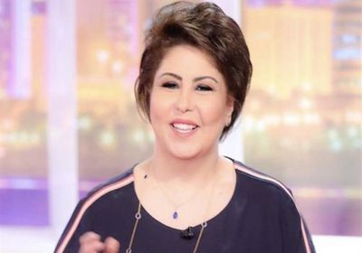 رغم مرضها.. فجر السعيد تحتفل بعيد ميلادها 