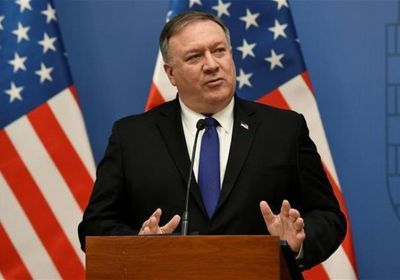 بومبيو عن ظريف: لا علاقة له بالسياسة الخارجية الإيرانية