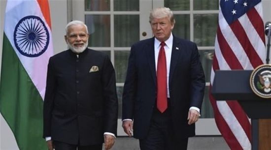 ترامب يطالب رئيس وزراء الهند بتحسين العلاقات مع باكستان