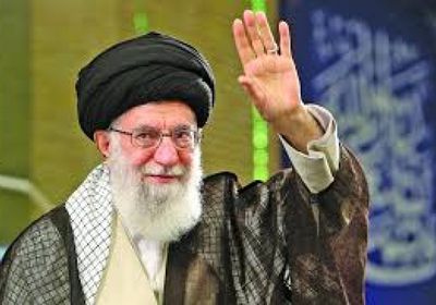 صحفي: غباء خامنئي جعل أقرب الحلفاء يتخلون عنه!