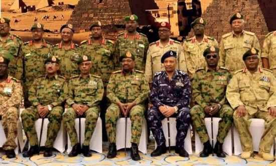 ولاة السودان يطالبون بإعفاءهم واختيار ولاة مدنيين