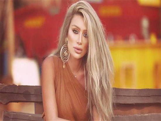 9 نوفمبر.. مايا دياب تحيي حفلًا غنائيًا بطابا