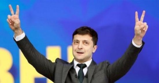 نائب أوكراني يقدم طلبا رسميا لإصدار نصا مكتوبا لمكالمة الرئيس مع ترامب