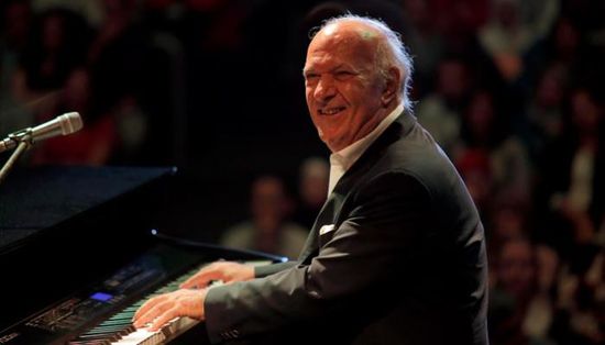 غدا.. عمر خيرت يحيي حفلاً بأسوان