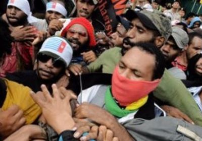 مصرع شخصين في مظاهرات طلابية عنيفة في إندونسيا