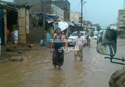 بسبب الأمطار..أضرار مادية كبيرة في الحوطة بلحج (صور)