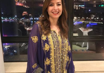 بالفيديو.. منال سلامة تحتفل بعيد ميلاد زوجها المخرج عادل أديب