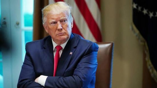 ٣٠٠ دبلوماسي أمريكي ومسؤلين سابقين يؤيدون مساءلة وعزل ترامب