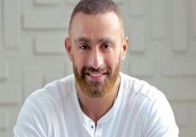 بعد تكريمه بالجونة السينمائي.. أحمد السقا يمازح هنيدي بهذه الطريقة 