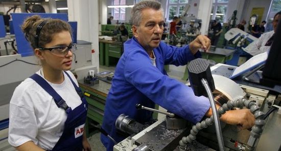 تراجع معدل البطالة بين كبار السن في ألمانيا