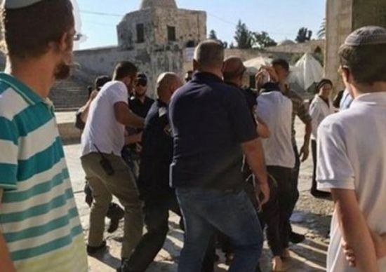 الخارجية الفلسطينية تدين عمليات القمع من قبل قوات الاحتلال الإسرائيلي 