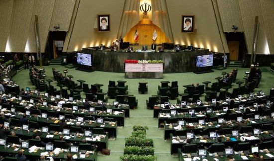 برلماني إيراني: اقتصادنا لن يتحسن ما لم نحل أزماتنا السياسية مع العالم