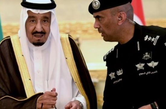 من هو اللواء عبد العزيز الفغم الحارس الأمين لملوك السعودية؟