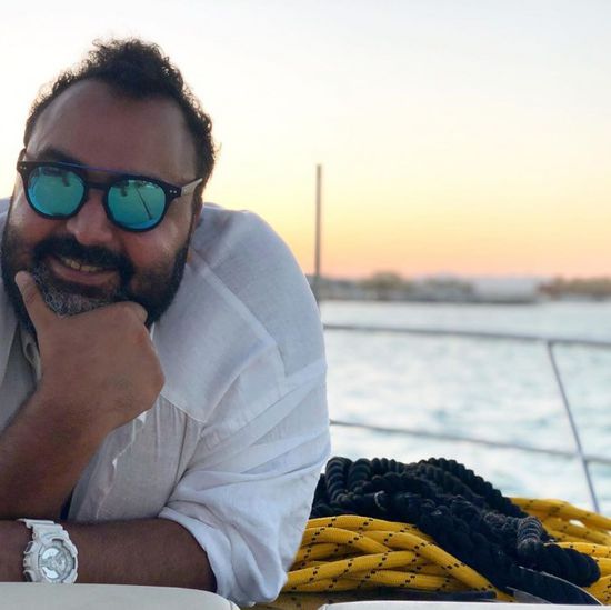 شيكو ينشر صورة جديدة له من مهرجان الجونة 