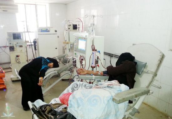 "الفساد الصحي" في مناطق الحوثي.. داءٌ قاتلٌ اسمه المليشيات