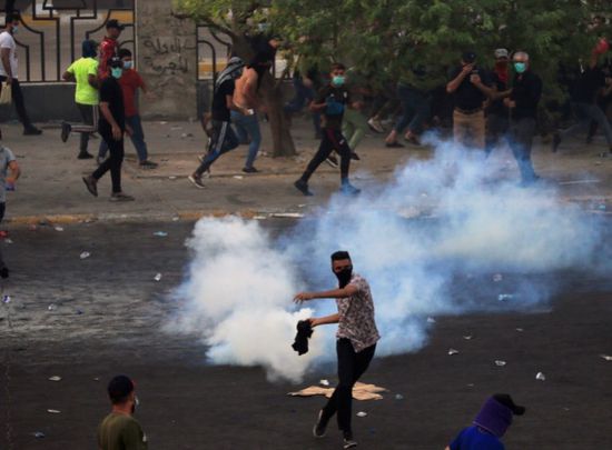 نتيجة الاحتجاجات.. انقطاع الإنترنت عن معظم أنحاء العراق