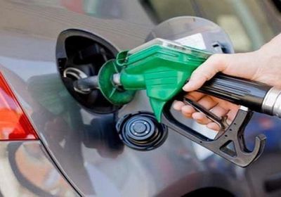 مصر تعلن خفض سعر بيع منتجات البنزين بدءا من غدا