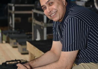 حكيم ينتهي من تسجيل ألبومه الجديد (فيديو)