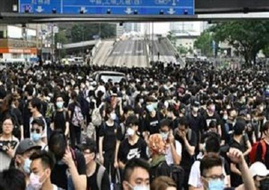 هونج كونج: النظام العام في المدينة يواجه تهديدا خطيرا