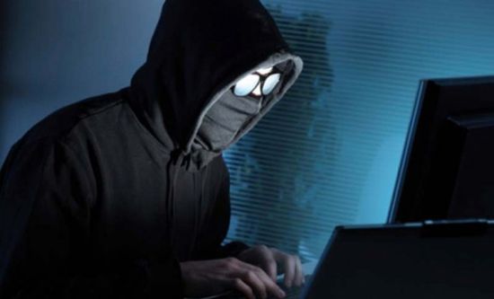 مايكروسوفت: قراصنة على صلة بالنظام الإيراني يخترقون حسابات مسؤولين أمريكيين