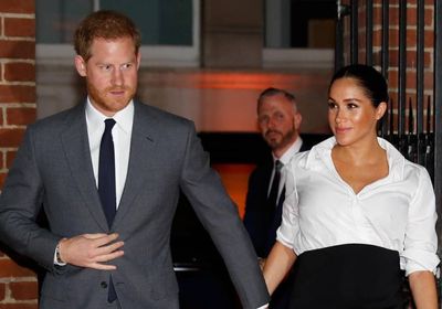 بسبب اختراق هاتفه.. الأمير هاري يقاضي أصحاب صحف