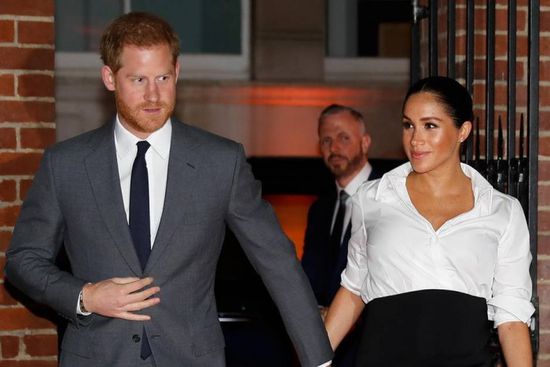 بسبب اختراق هاتفه.. الأمير هاري يقاضي أصحاب صحف