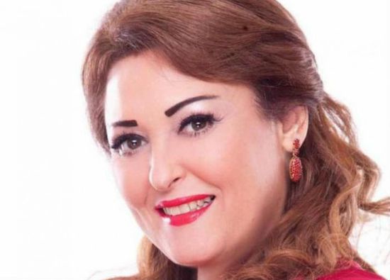 نهال عنبر تستعيد ذكرياتها مع أسرتها