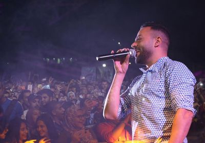 بالصور.. تامر عاشور يتألق بحفله الغنائي الأخير 