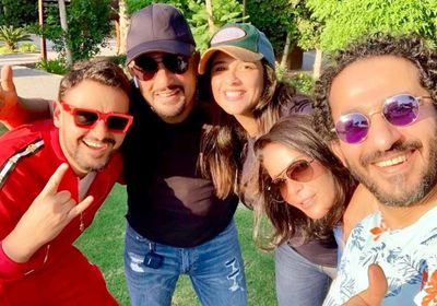 بالصور.. ياسمين عبد العزيز بصحبة منى زكي وأحمد السقا ورامز جلال