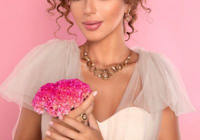 ميريام فارس تنصح السيدات بالكشف المبكر للوقاية من سرطان الثدي 