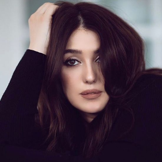 كندة علوش تشيد بالفيلم الكوري parasite