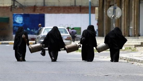النساء vs الرجال.. من أضرّته أكثر الحرب العبثية الحوثية؟