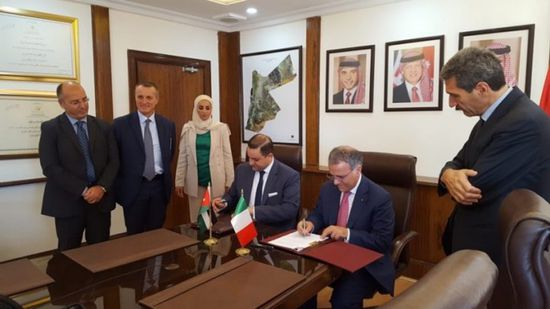 إيطاليا و الأردن يوقعان اتفاقية لدعم موازنة الأخيرة بـ85 مليون يورو