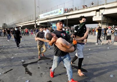إعلامي سعودي: الحرس الثوري والحشد يقتلون متظاهري العراق