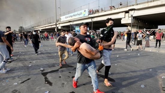 إعلامي سعودي: الحرس الثوري والحشد يقتلون متظاهري العراق