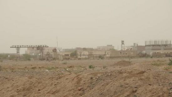 مليشيا الحوثي تجدد قصفها لمواقع القوات المشتركة بحيس