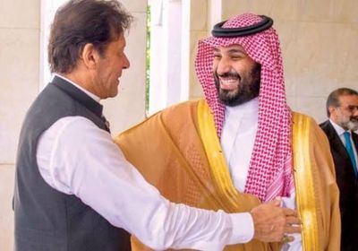 باكستان تنفي شائعات حول غضب محمد بن سلمان من عمران خان