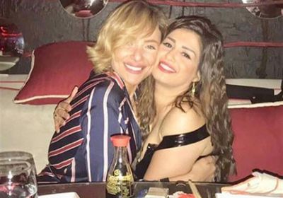 منة فضالي تهنئ ريم البارودي بعيد ميلادها