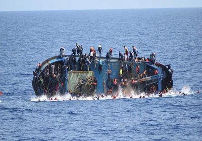 غرق مركب يقل ٥٠ مهاجرا ليبيا وتونسيا قبالة السواحل الإيطالية