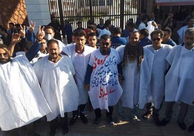 الشرطة الإيرانية تلقي القبض على 14 عاملًا أحوازيًا على خلفية الاحتجاجات