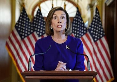 "النواب الأمريكي" يُعلّق على قرار ترامب بسحب قواته من سوريا