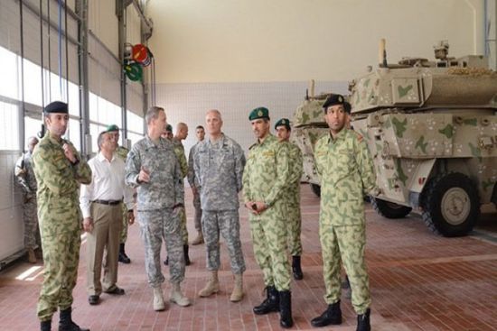 الكويت وأمريكا تبحثان تعزيز التعاون العسكرى المشترك
