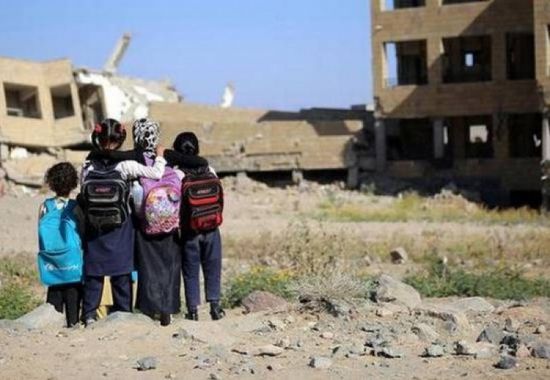 التعليم في اليمن.. استهداف حوثي وإهمال حكومي وغوث إماراتي