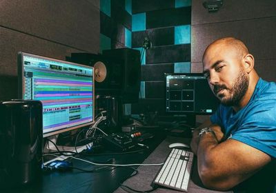 محمود العسيلي يحضر لمسلسل جديد بعنوان "جنة تكفينا"